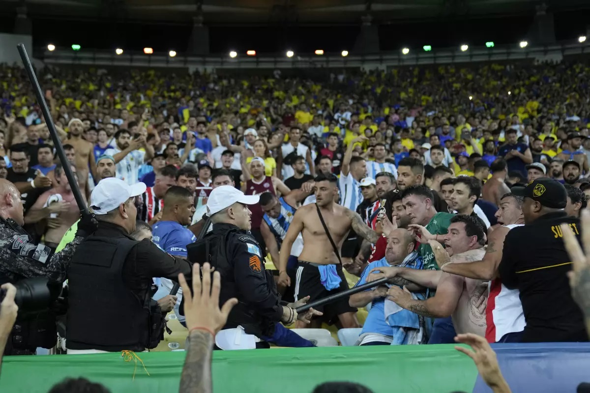 FIFA công bố mức phạt đối với các liên đoàn bóng đá Argentina và Brazil - Báo điện tử Ap Bac - Tin nhanh - Chính xác